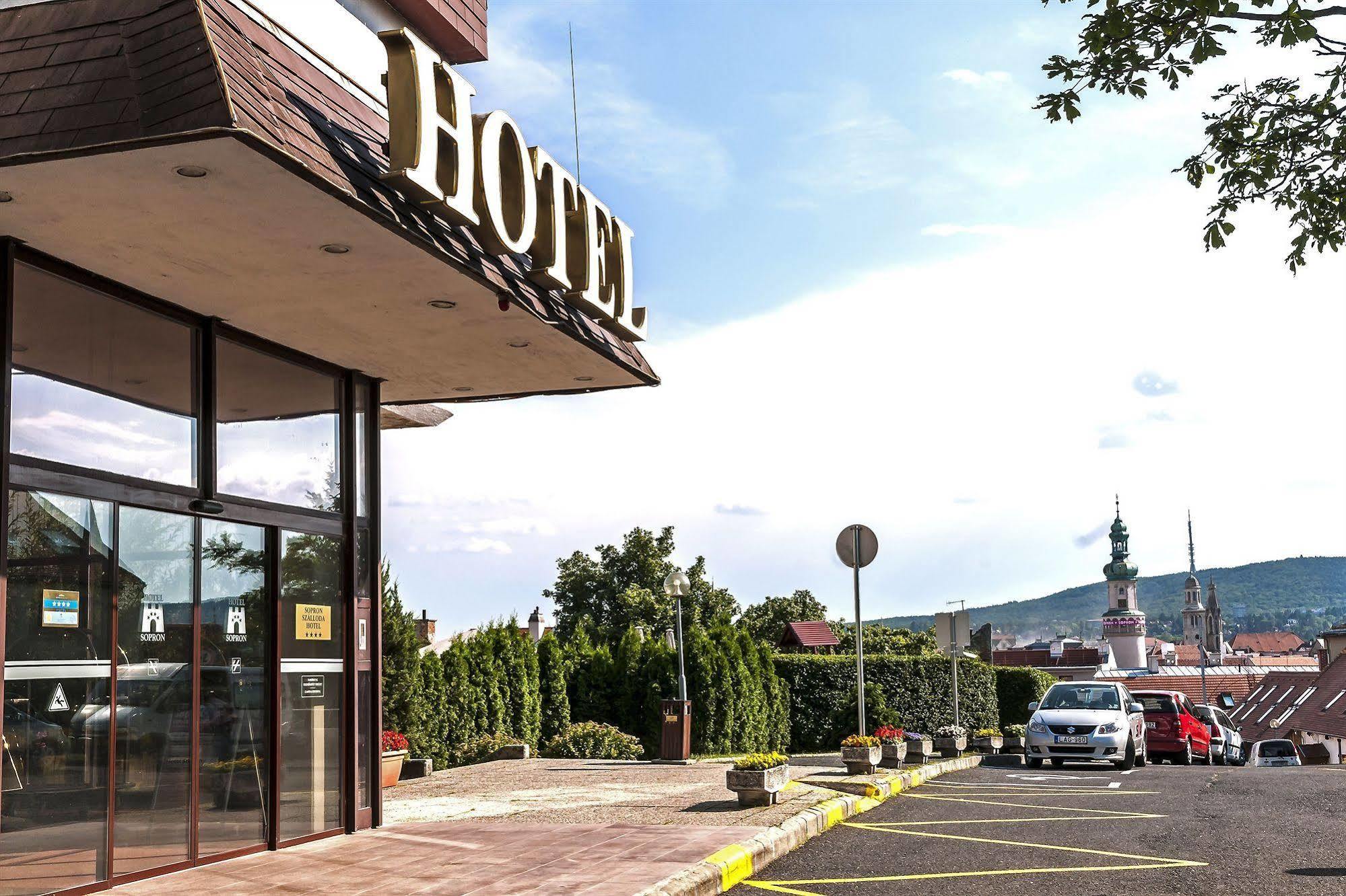 Hotel Sopron Eksteriør bilde