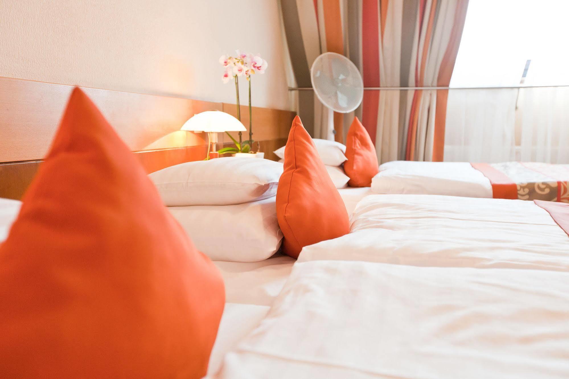 Hotel Sopron Eksteriør bilde