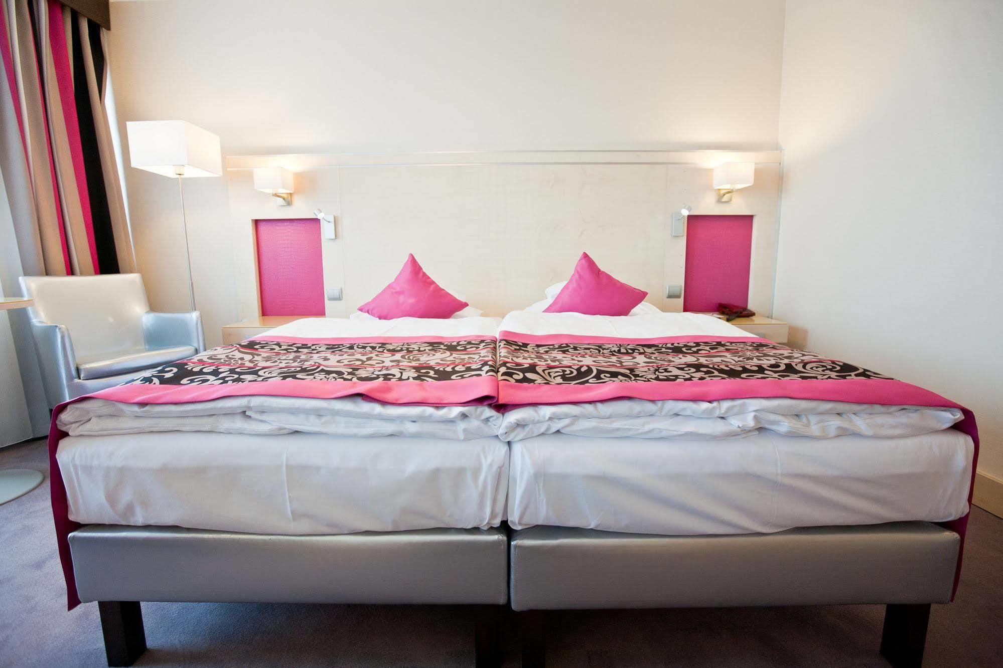 Hotel Sopron Eksteriør bilde