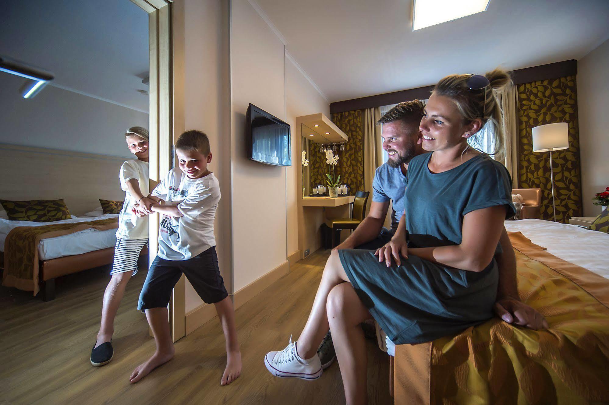 Hotel Sopron Eksteriør bilde