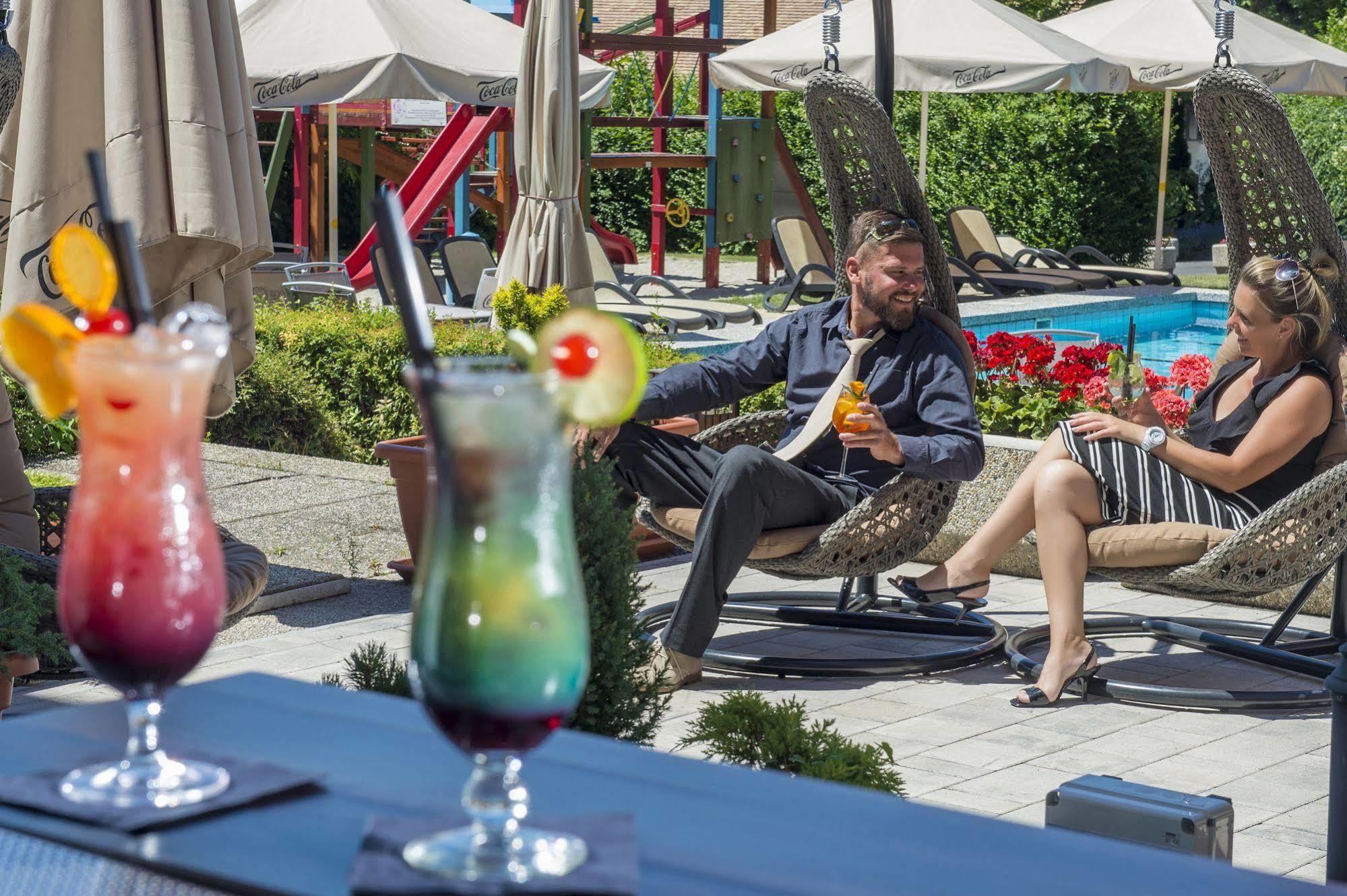 Hotel Sopron Eksteriør bilde